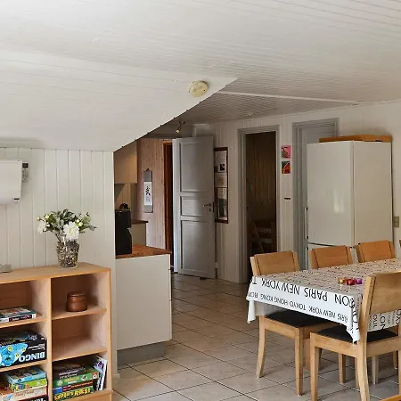 Four-bedroom Holiday In 7